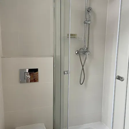 דירה Studio Przy Molo Z Balkonem I Parkingiem