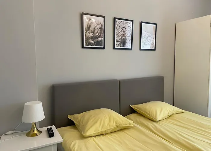 Studio Przy Molo Z Balkonem I Parkingiem 索波特