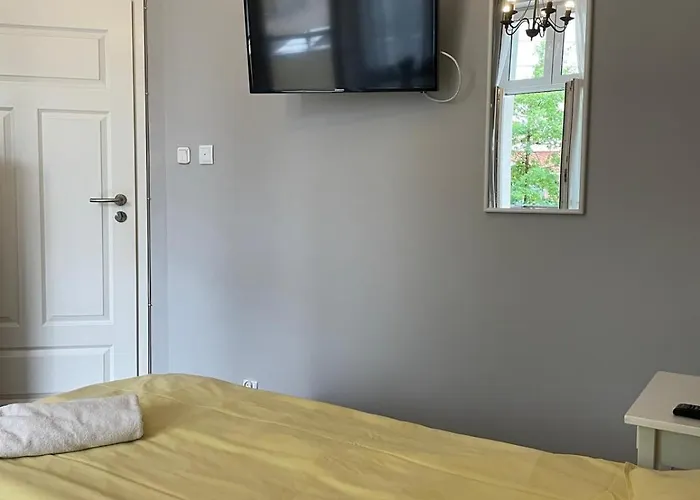 Studio Przy Molo Z Balkonem I Parkingiem 公寓